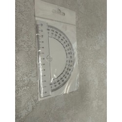 Pravítko s úhloměrem