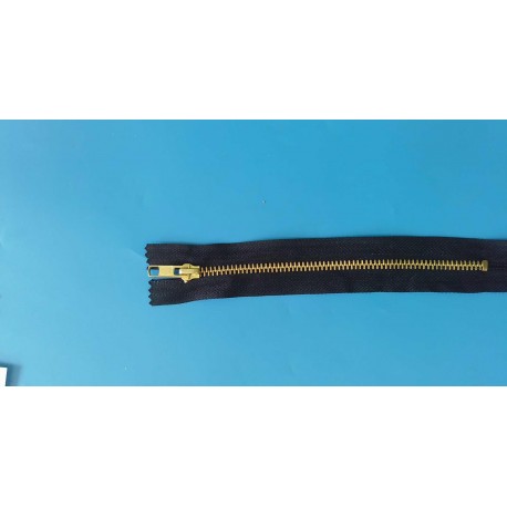 Zip černý kovový 18cm Zip černý kovový 18cm